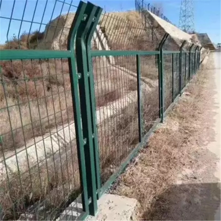 鐵路防護柵欄案例展示