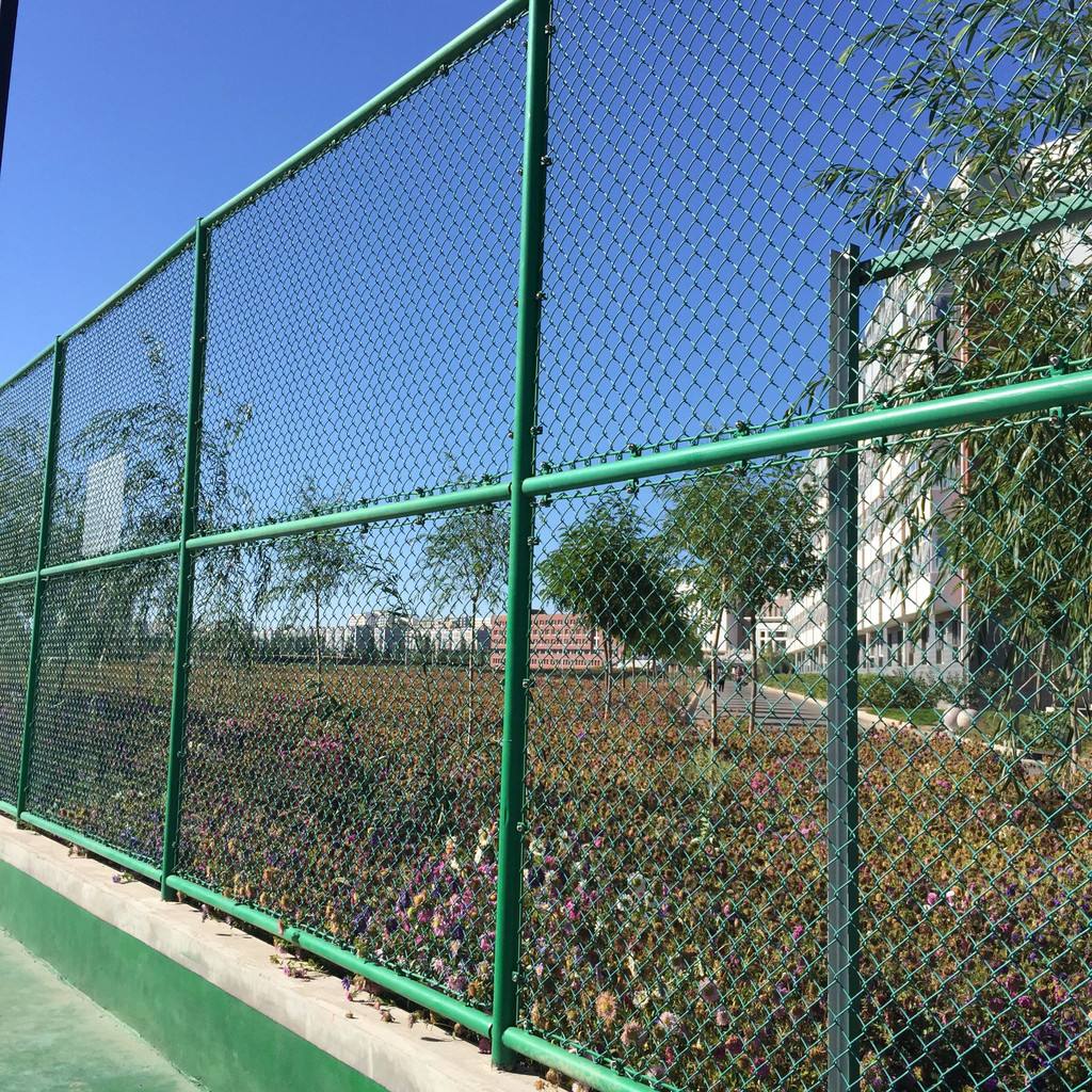 球場圍欄網的應用及安裝圖片4